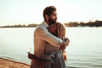 Open The Online Dating World For Yourself