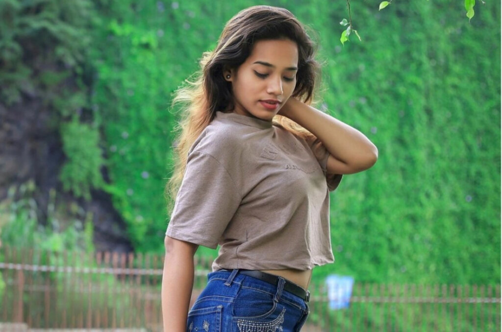 Beautiful Indian woman