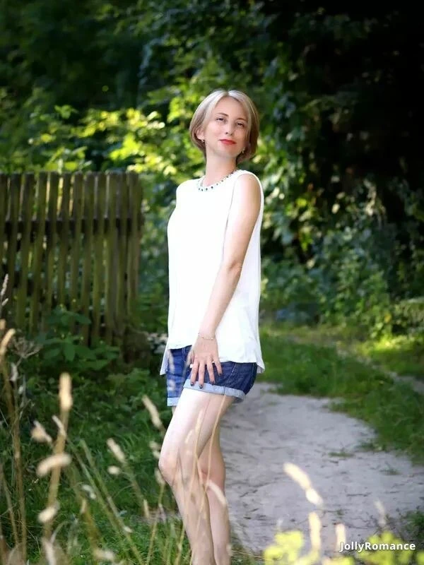 Mariia, 44