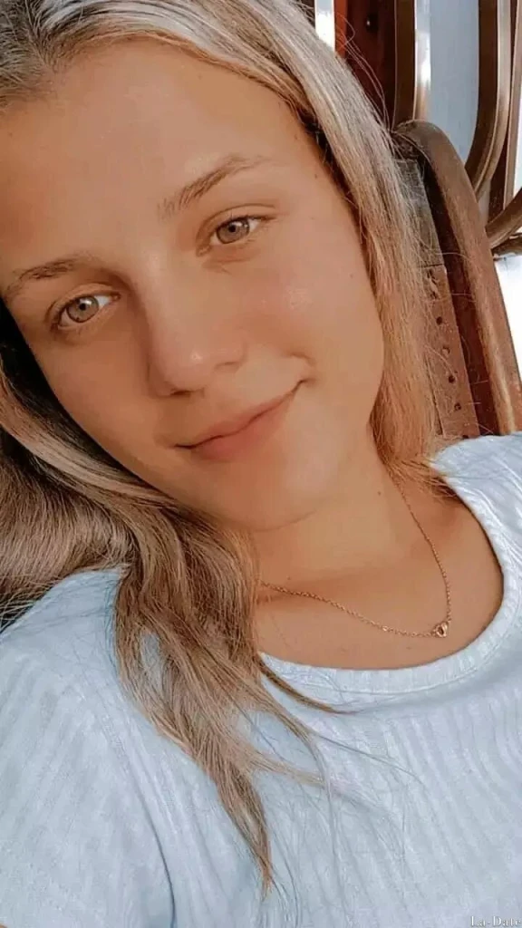Raimary, 22